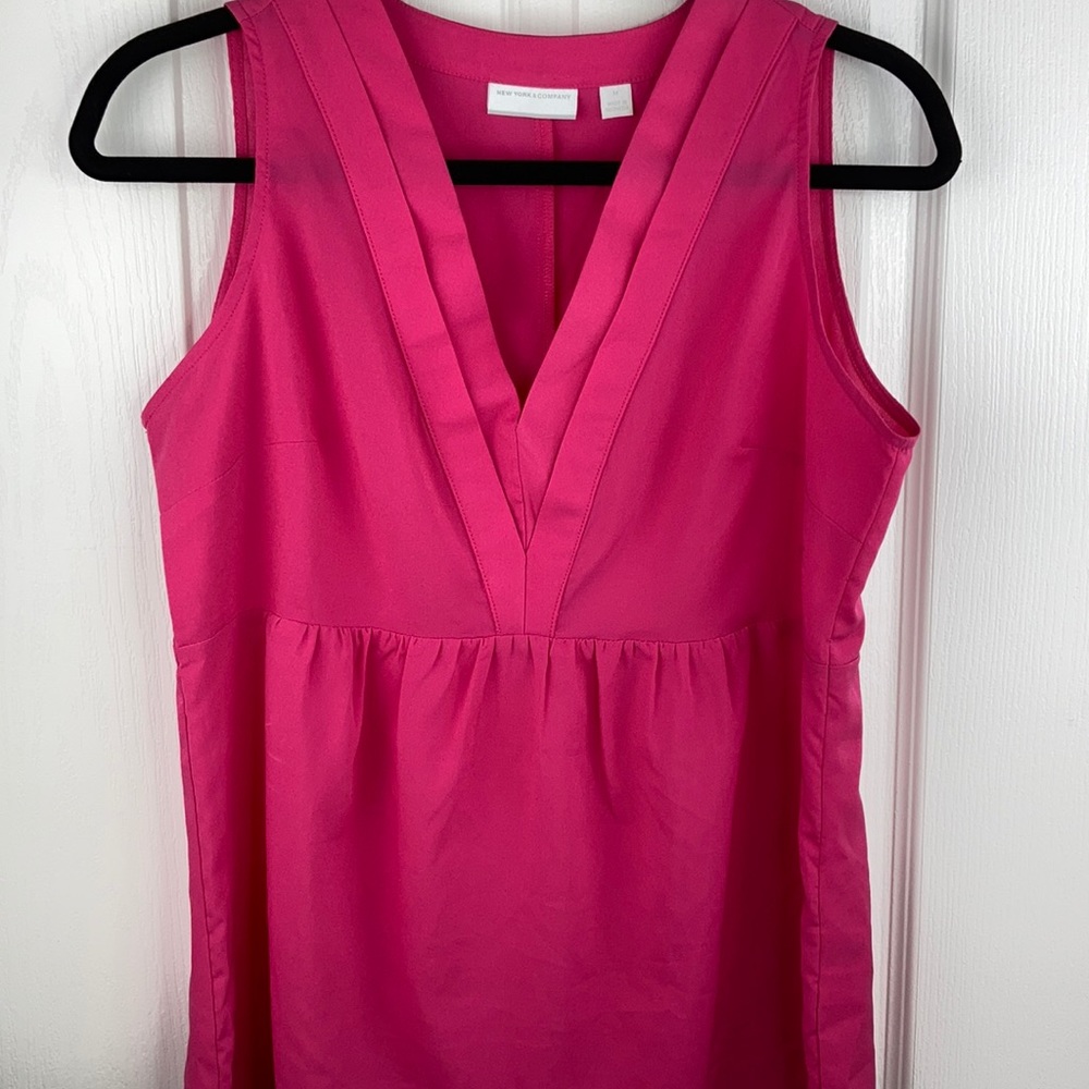 New York & Company Sleeveless Tank Blouse
